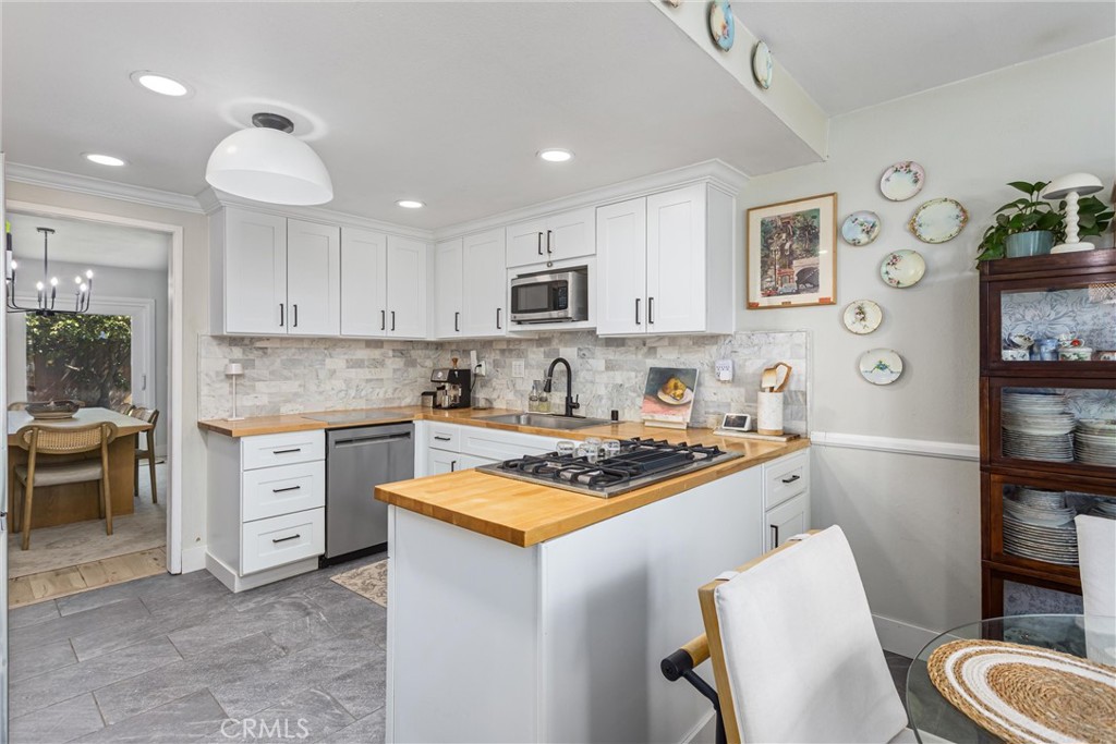 1459 Northview Property Photo 14