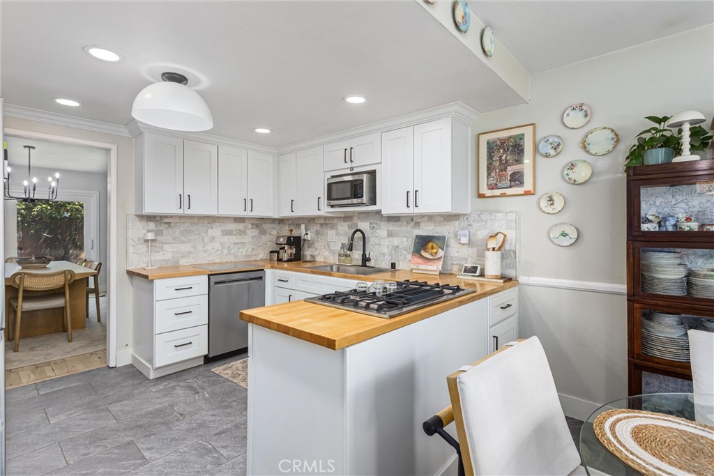1459 Northview Property Photo 14