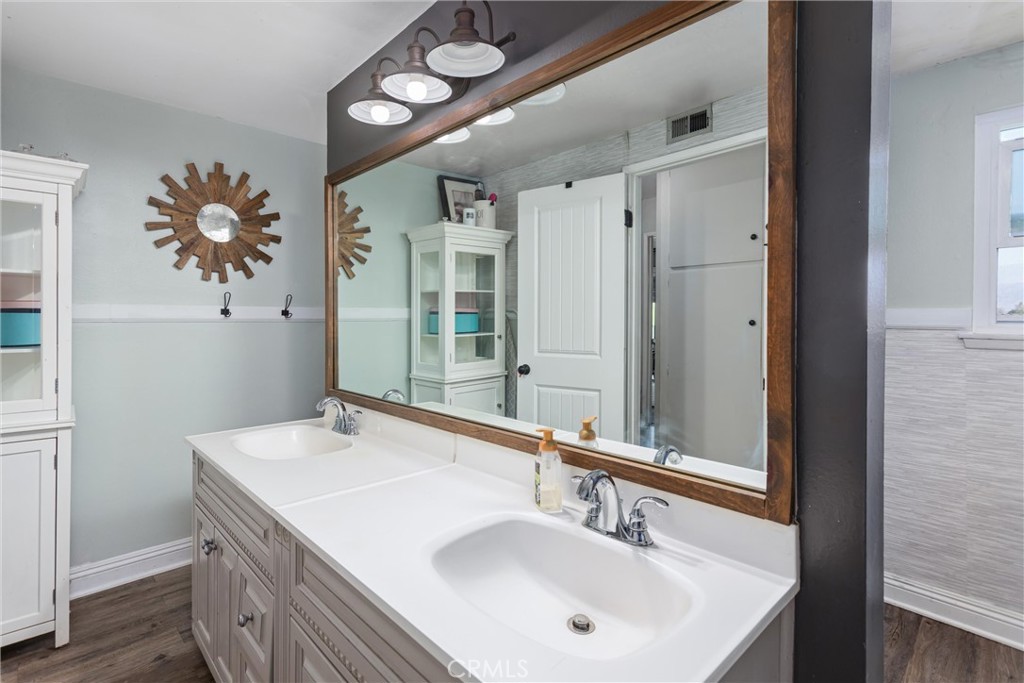 1459 Northview Property Photo 21