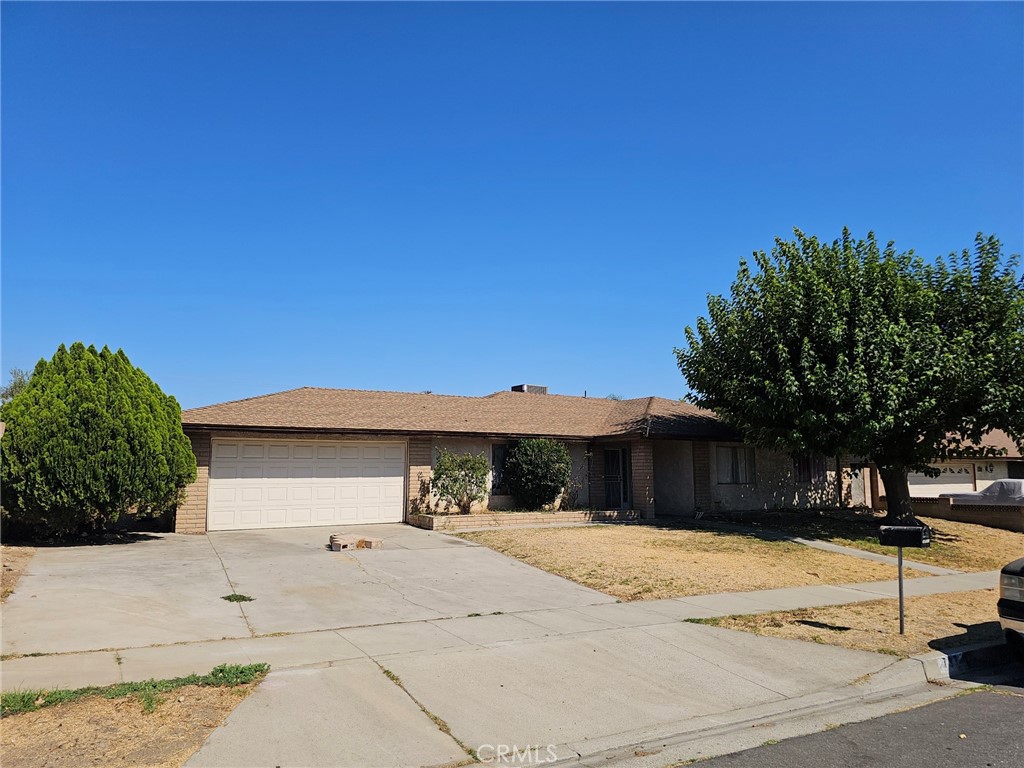 737 N Fillmore Property Photo 2