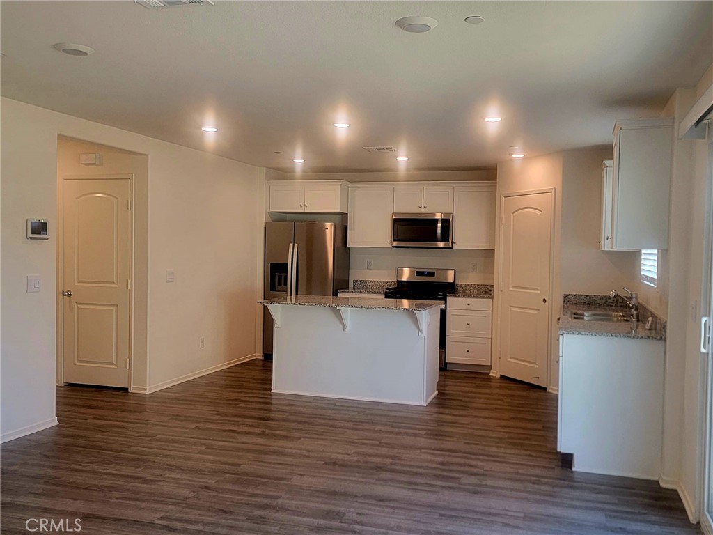 26101 Cirrus Property Photo 4