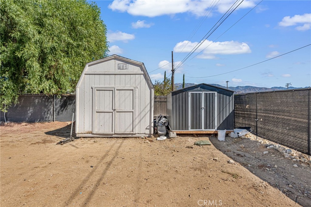 934 N Almond Way Property Photo 22