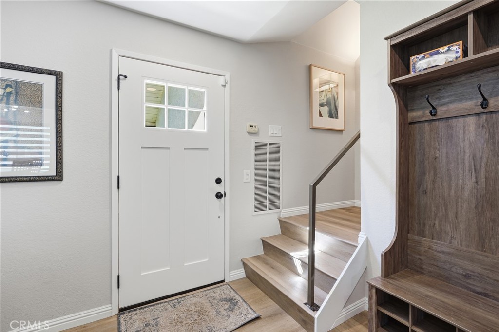 25972 Hinckley Property Photo 5