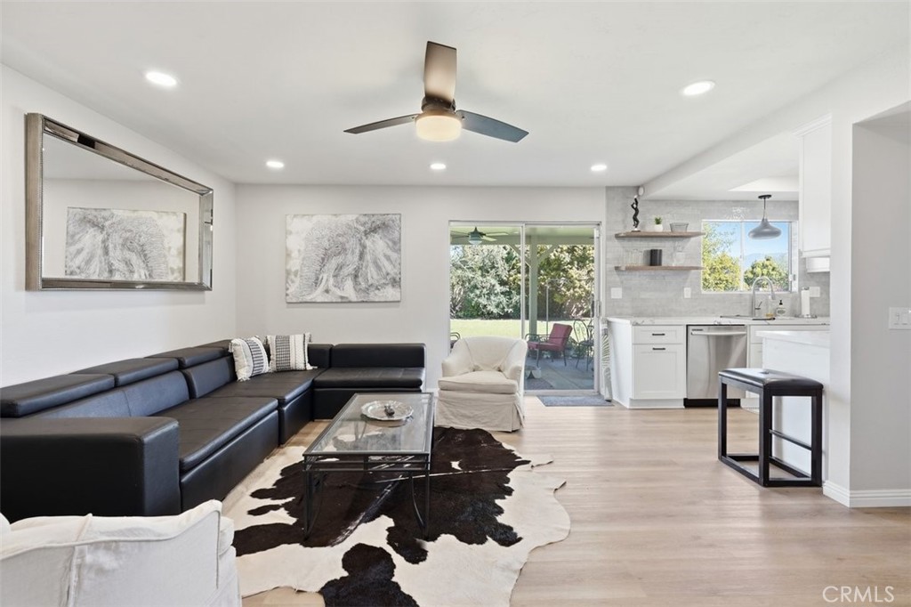 25972 Hinckley Property Photo 10