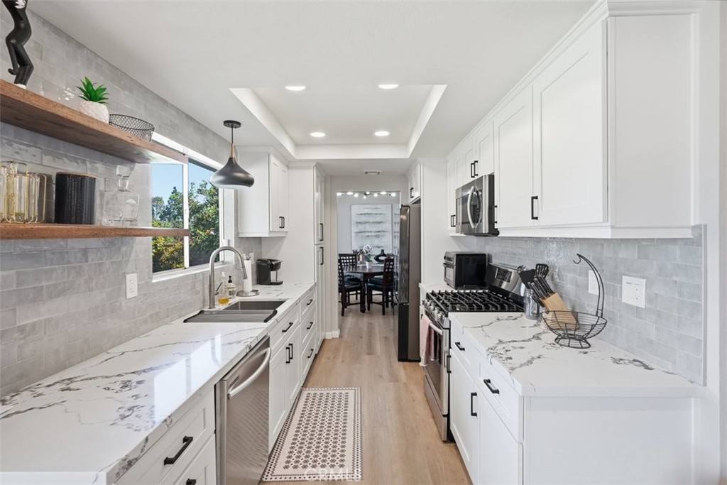 25972 Hinckley Property Photo 14