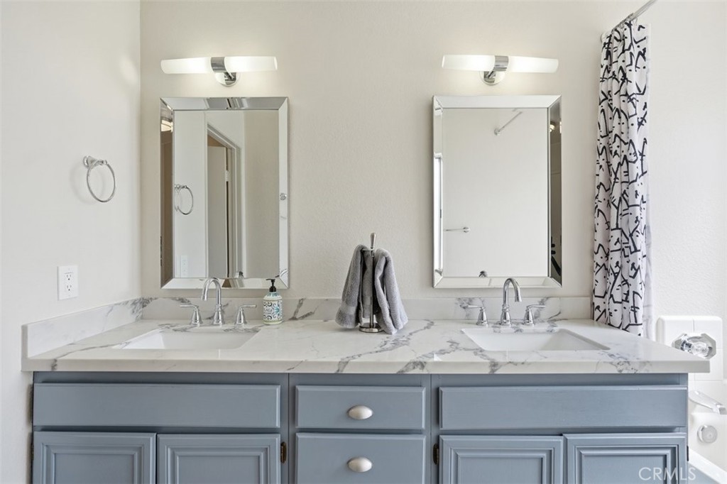 25972 Hinckley Property Photo 19