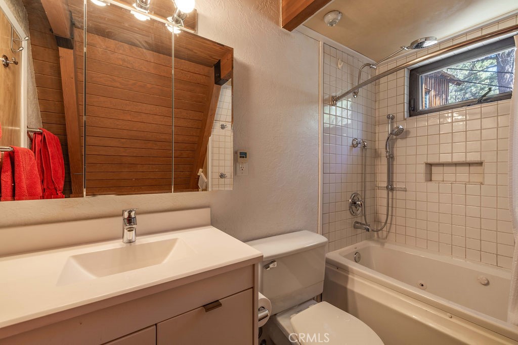 43615 Bow Canyon Property Photo 16