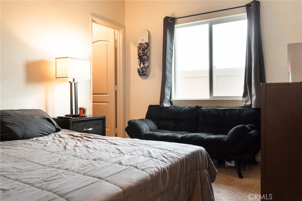 35373 Price Property Photo 13