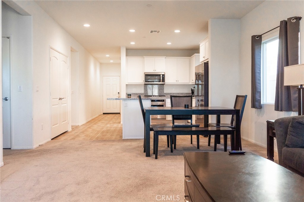 35373 Price Property Photo 24