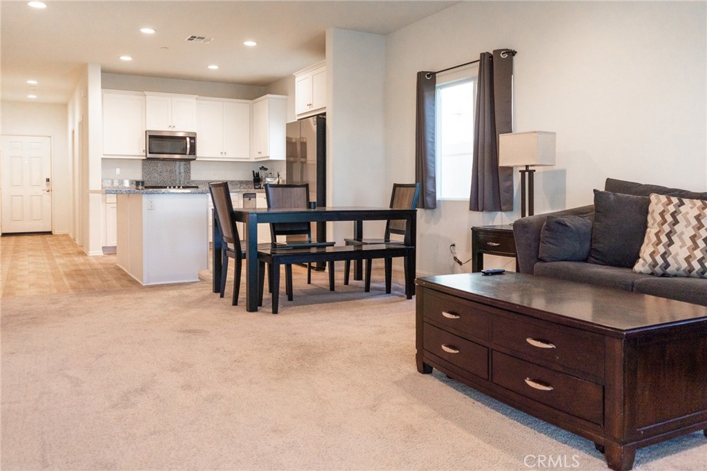 35373 Price Property Photo 25