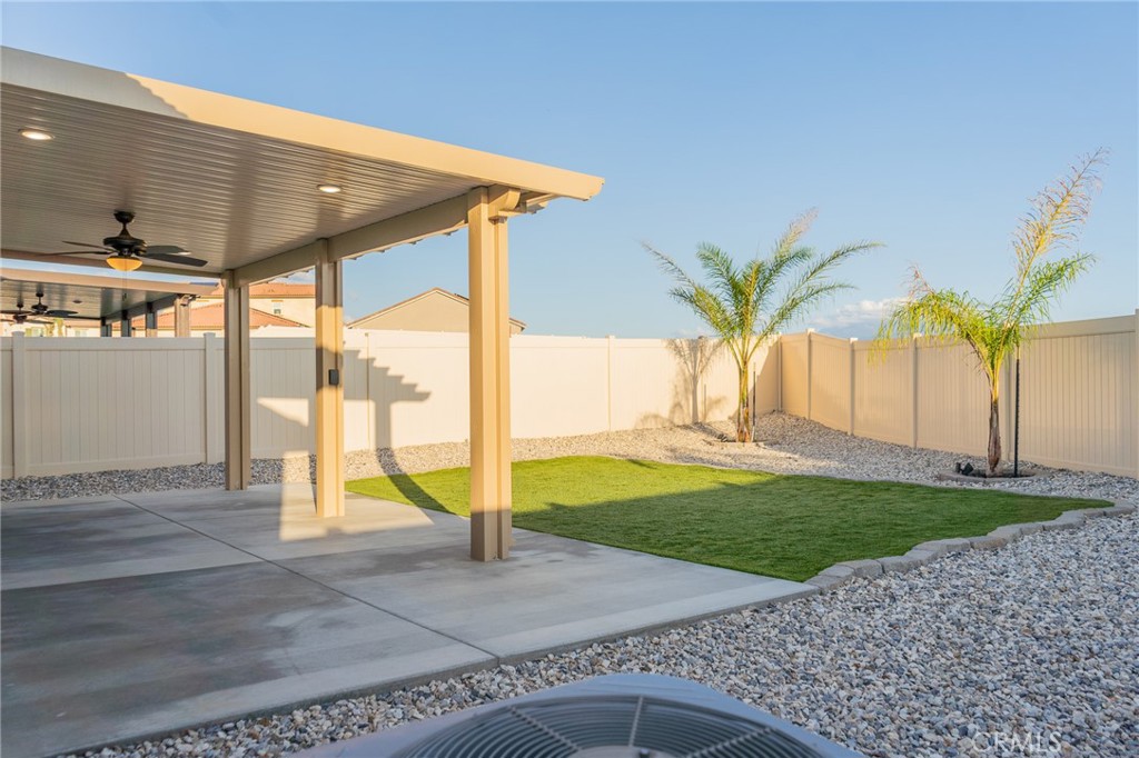 35373 Price Property Photo 41