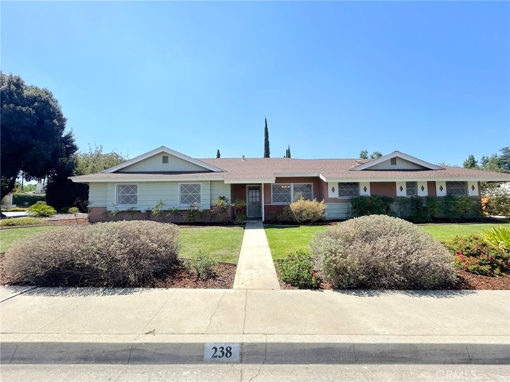 238 E Sunset Avenue N Property Photo 1