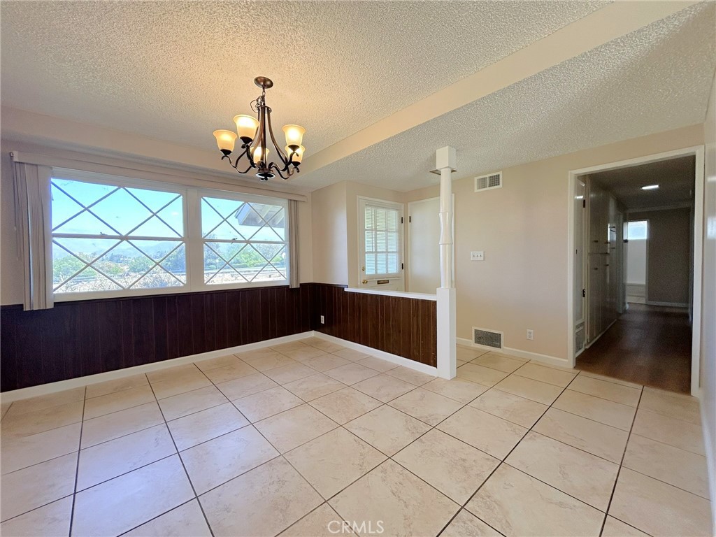 238 E Sunset Avenue N Property Photo 5