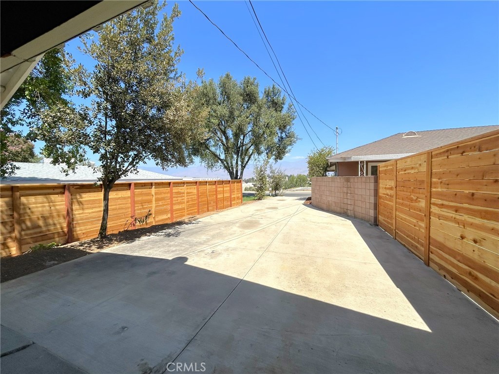 238 E Sunset Avenue N Property Photo 22