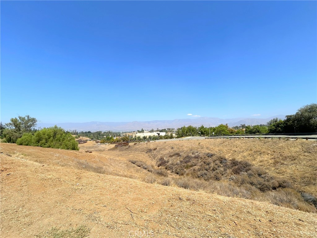 238 E Sunset Avenue N Property Photo 24
