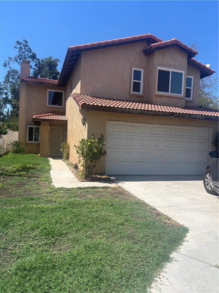 7556 Villa Property Photo 1