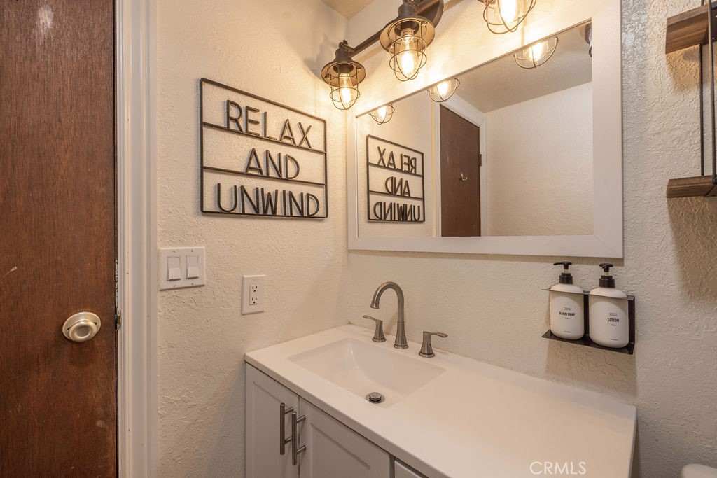 40173 Esterly Lane Property Photo 31