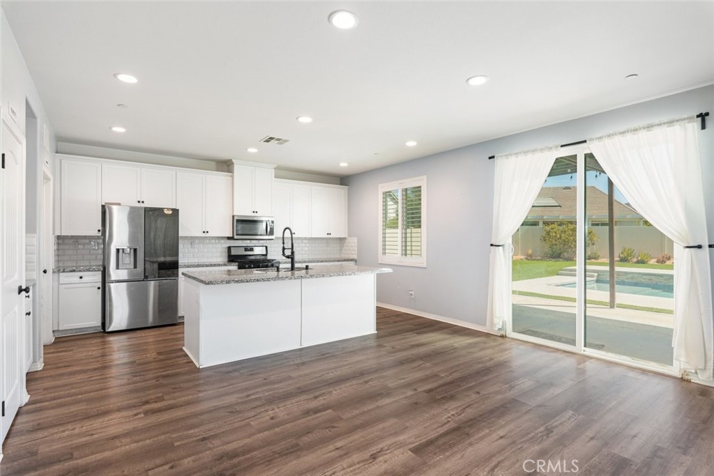 29342 Sword Fern Property Photo 54