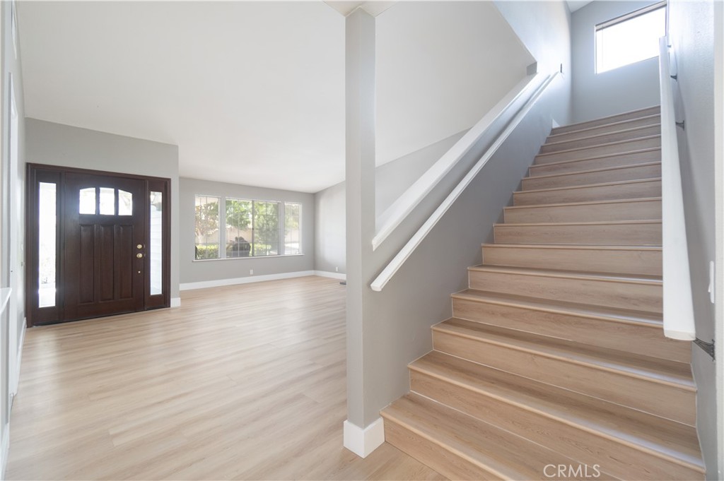 4245 River Ridge Property Photo 8