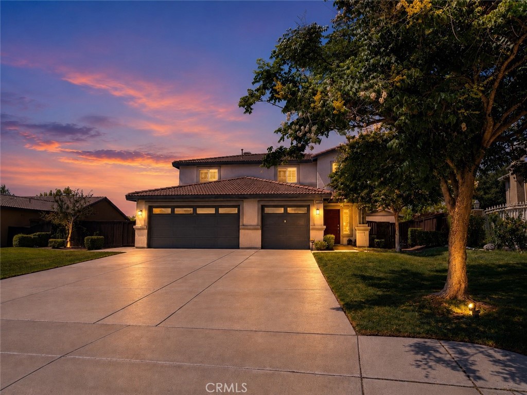 7904 San Benito Street Property Photo