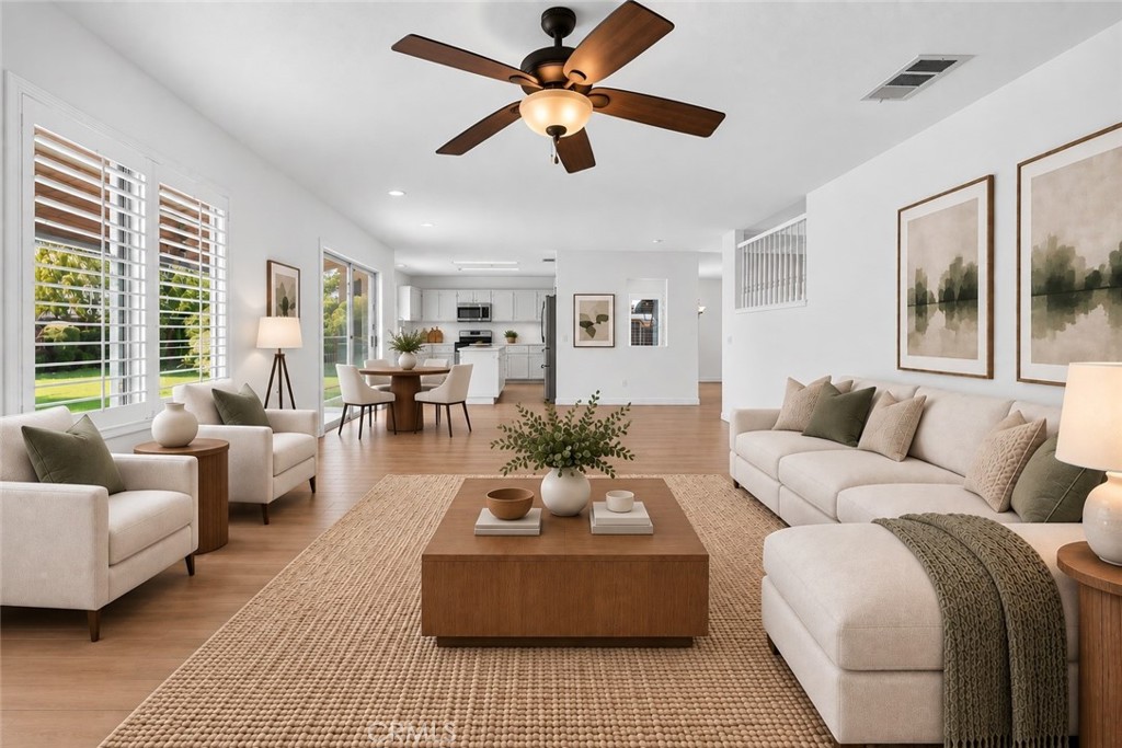 7904 San Benito Street Property Photo 16