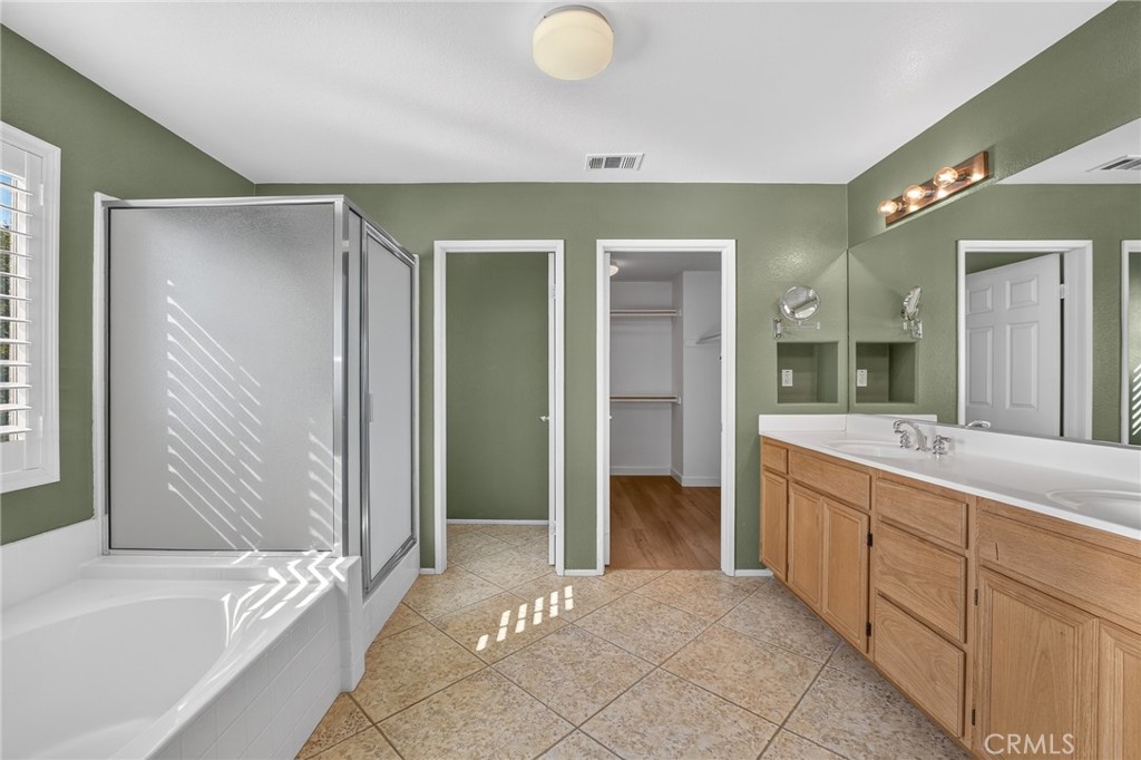 7904 San Benito Street Property Photo 27