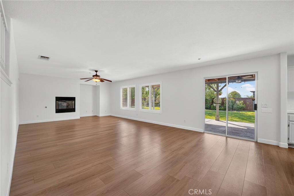 7904 San Benito Street Property Photo 41