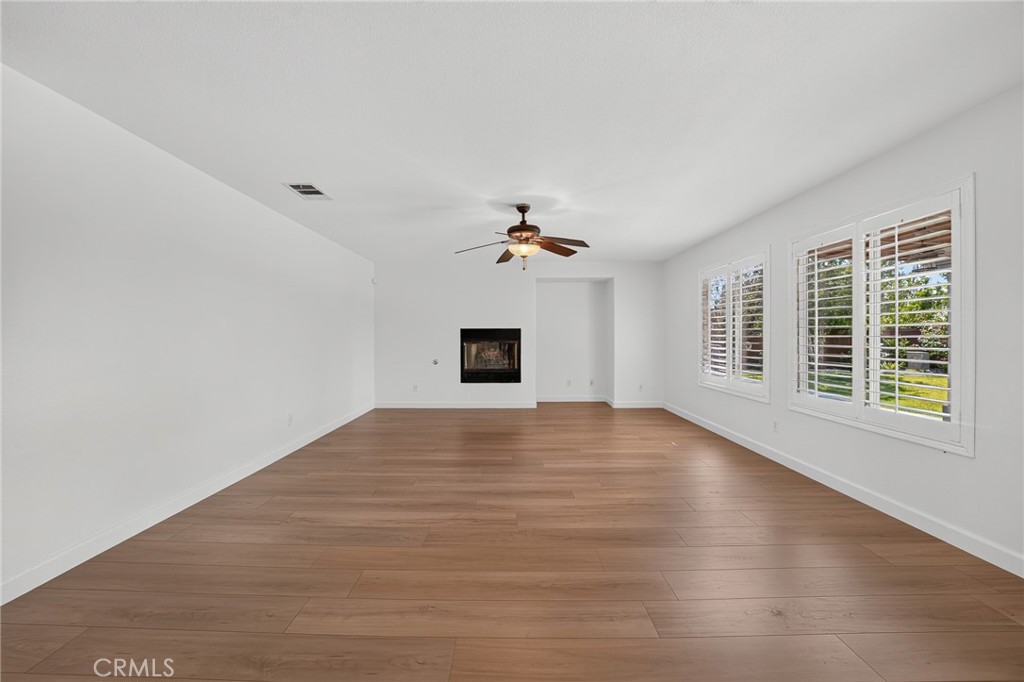7904 San Benito Street Property Photo 42