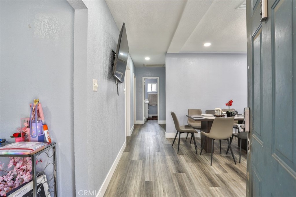 2429 Serrano Road Property Photo 4
