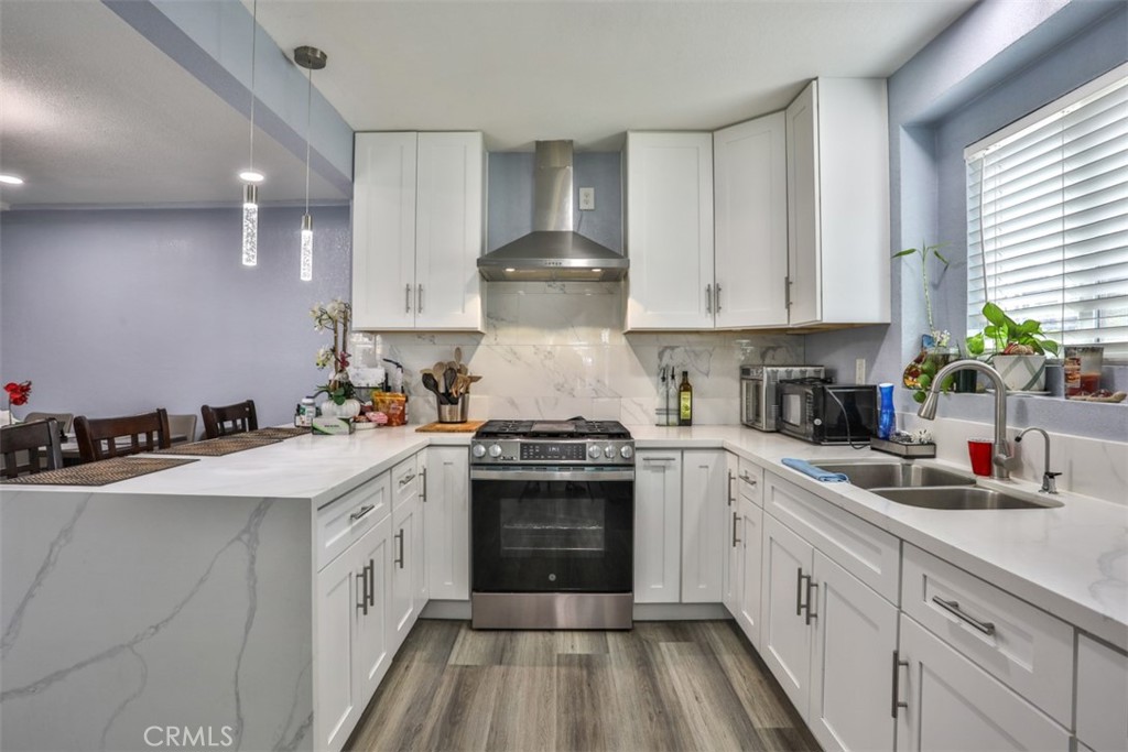 2429 Serrano Road Property Photo 12