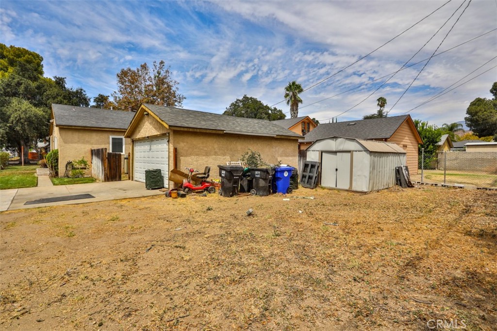 2429 Serrano Road Property Photo 23