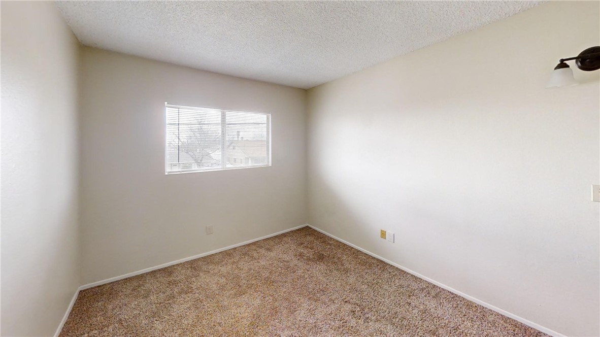13383 3rd Street 3 Property Photo 4