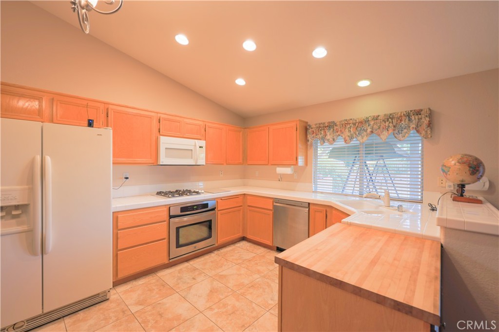 4125 Portola Dr. Property Photo 25