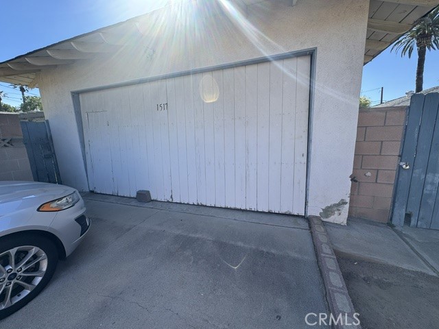 1517 S Main Street Property Photo 8