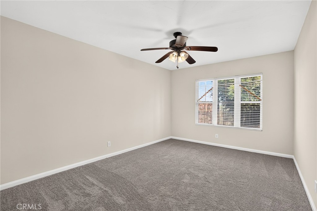 1742 E Foothill Dr. Property Photo 17