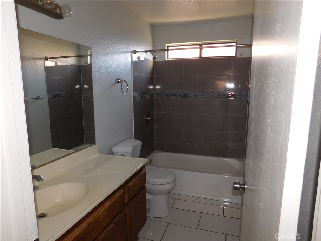 16245 Rodell Property Photo 15