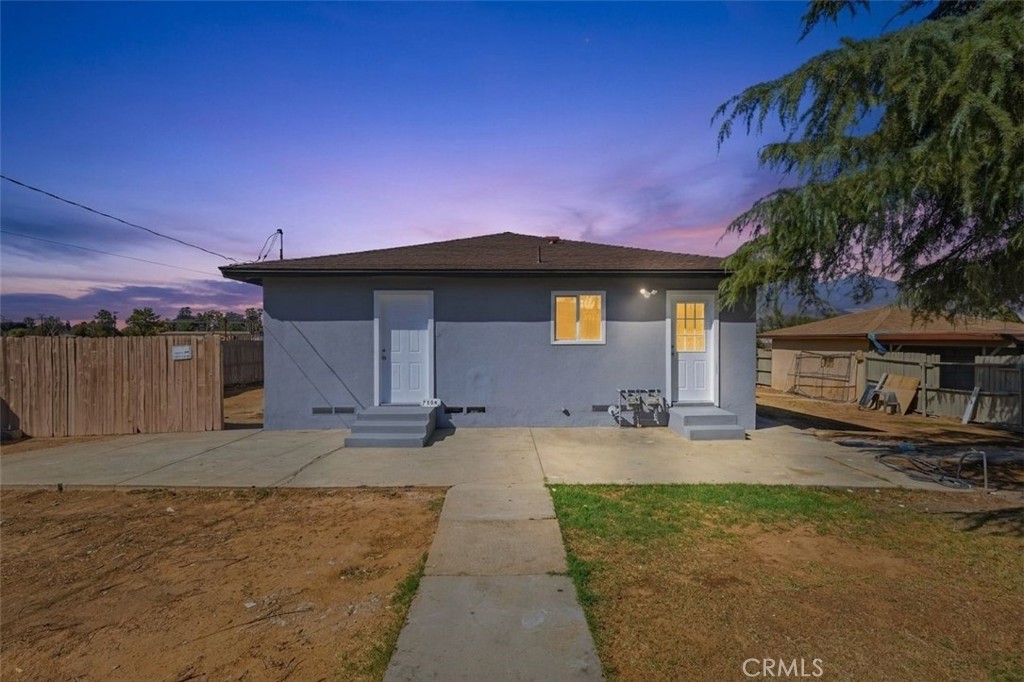 754 E 3rd Street Property Photo 1