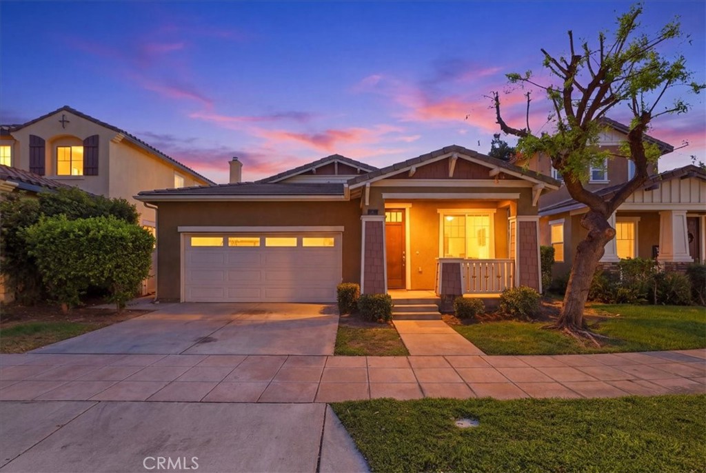 11085 Van Uffelen Property Photo 1