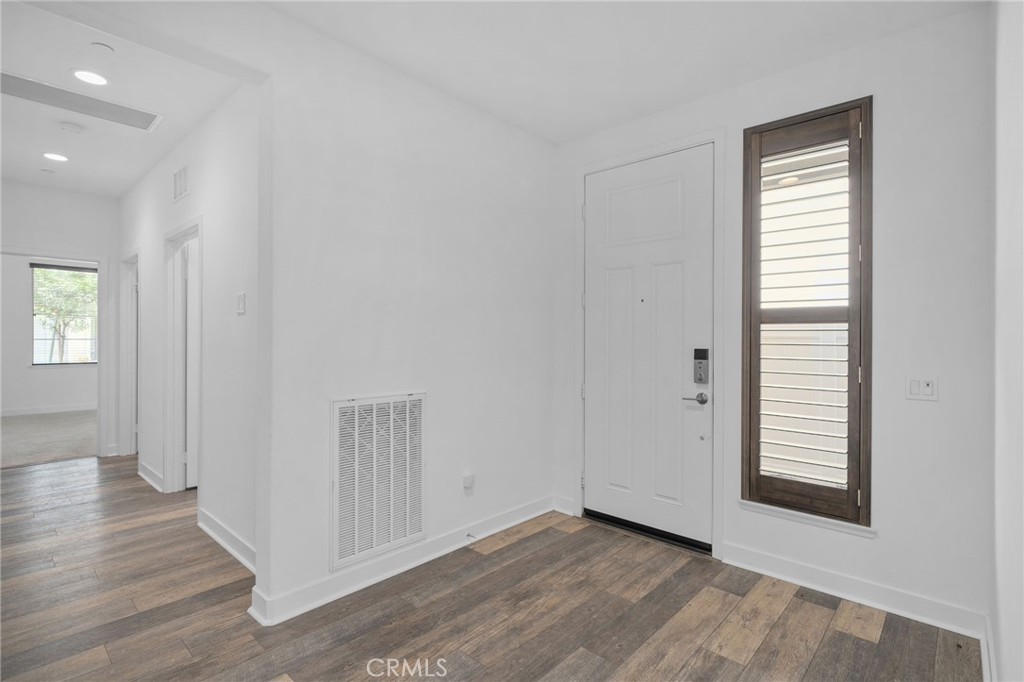 1649 Spring Run Lane Property Photo 6