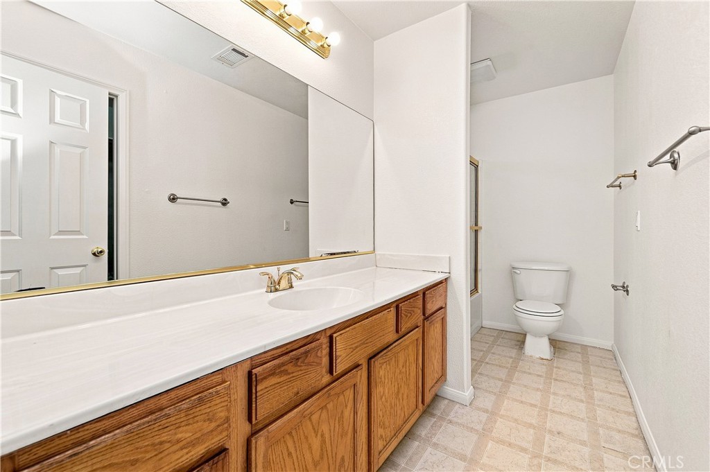 15622 Burwood Property Photo 22