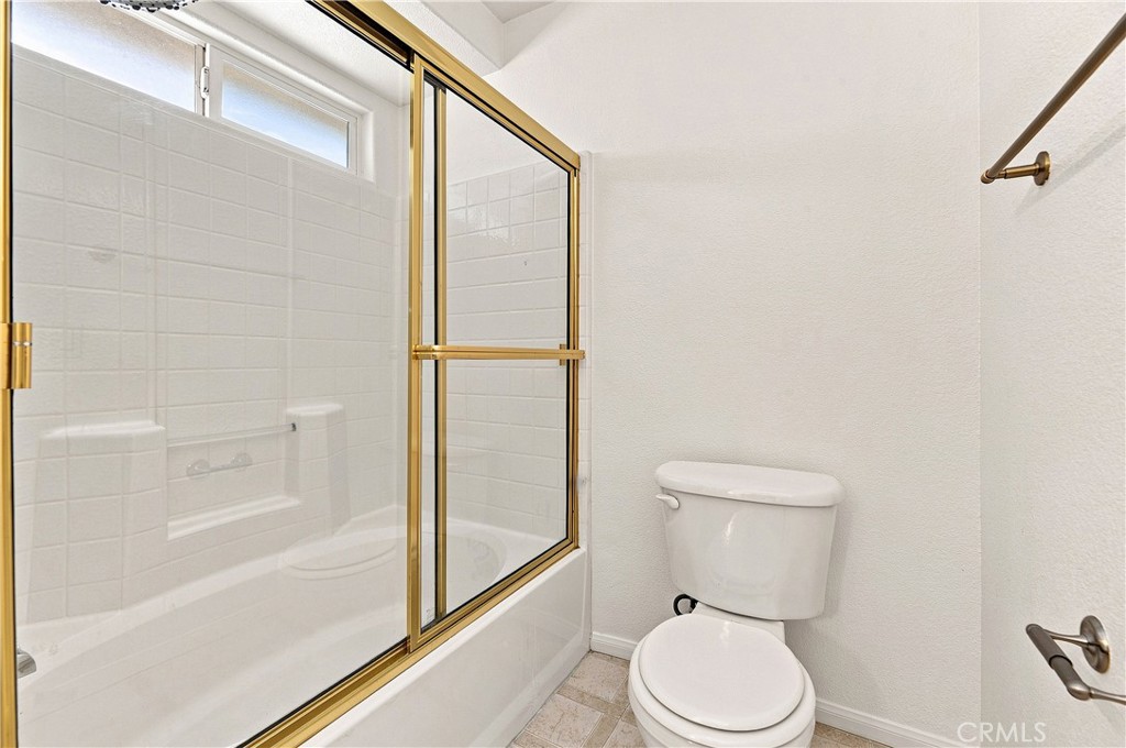 15622 Burwood Property Photo 23