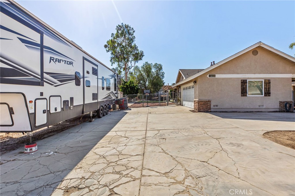 8015 Gopher Gulch Road Property Photo 4