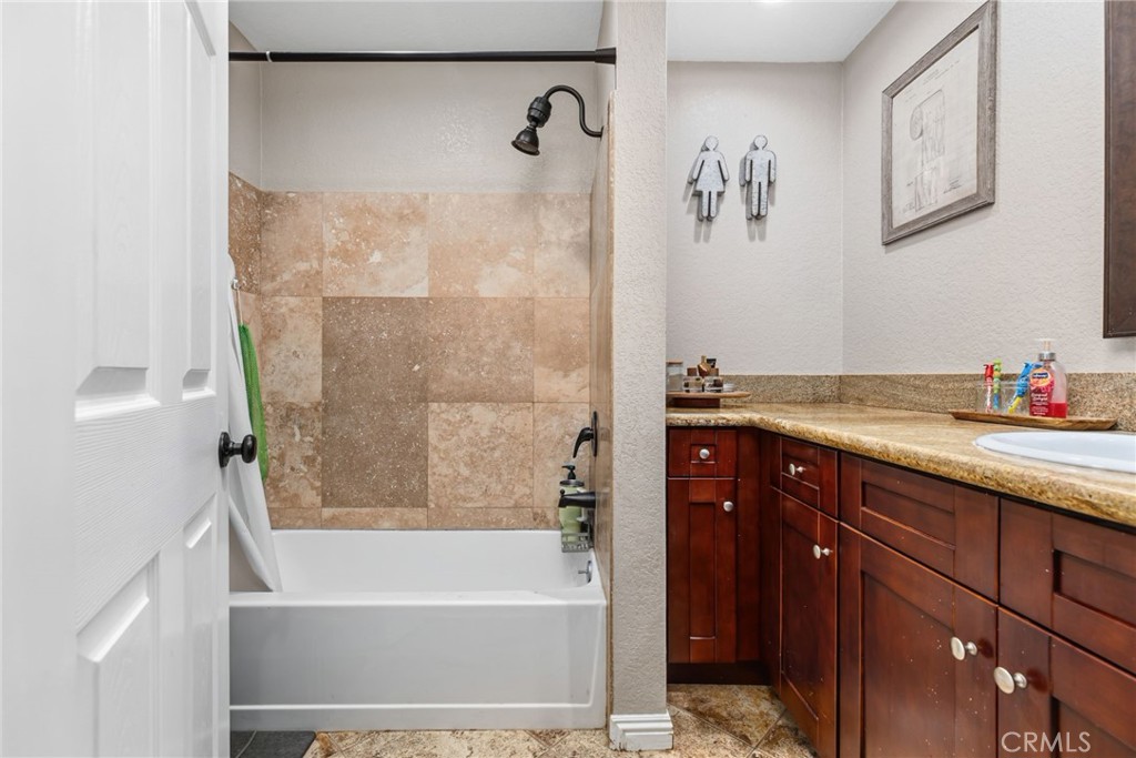 8015 Gopher Gulch Road Property Photo 32