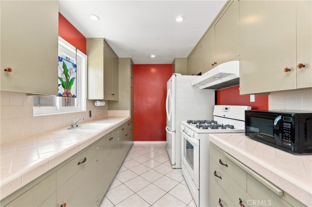 235 Mira Mar 7 Property Photo 5