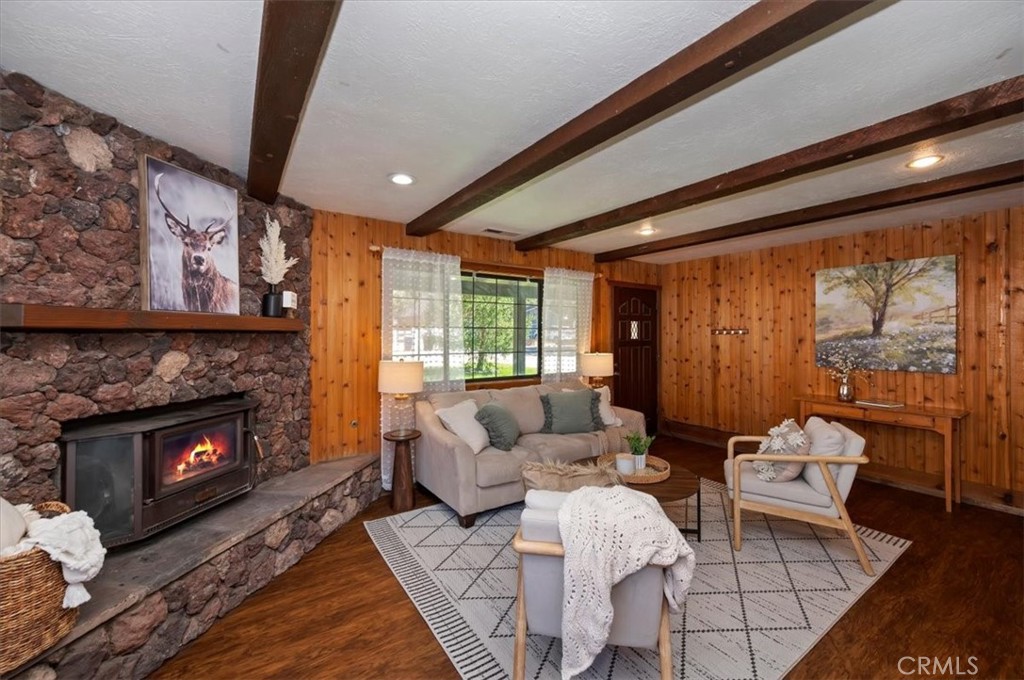 1345 E Country Club Property Photo 6