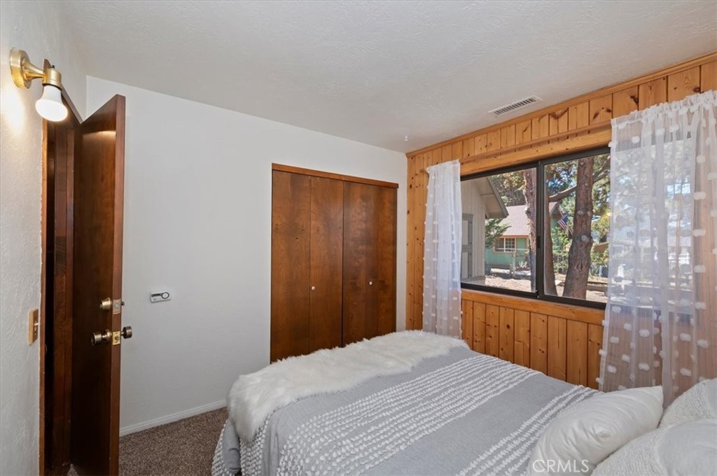 1345 E Country Club Property Photo 19