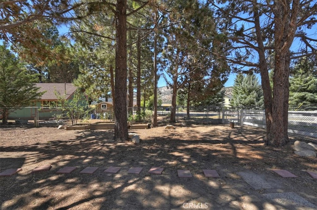 1345 E Country Club Property Photo 24