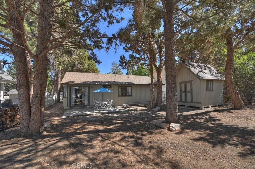 1345 E Country Club Property Photo 27