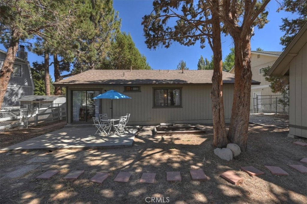 1345 E Country Club Property Photo 28