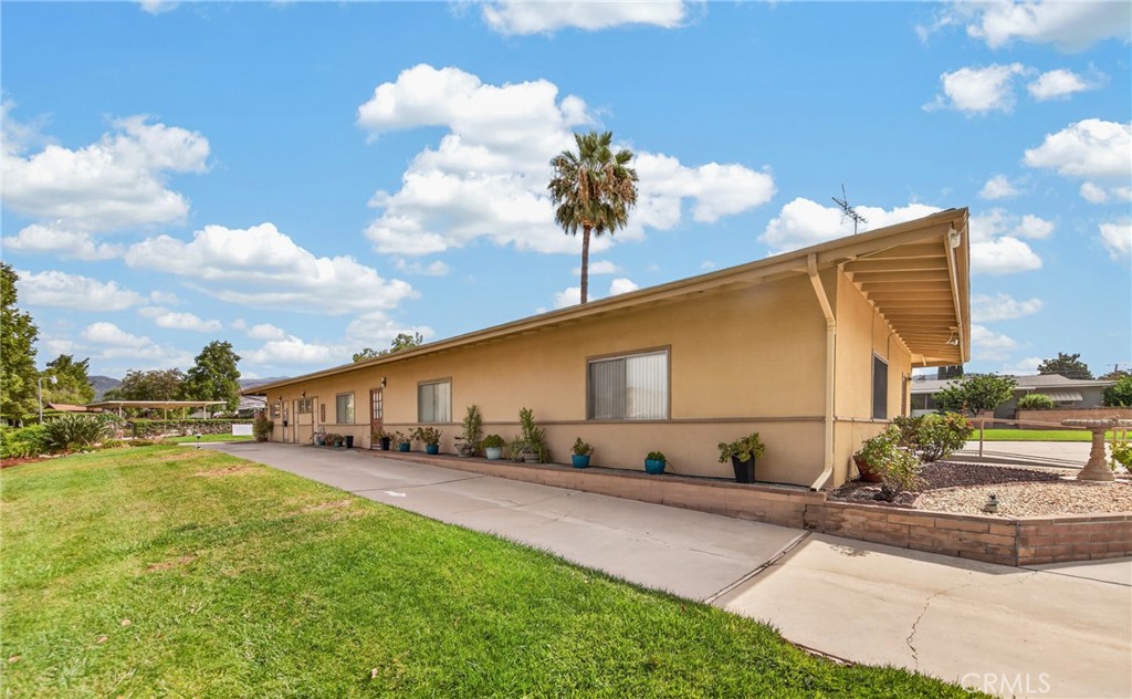 11944 4th Street Property Photo 20